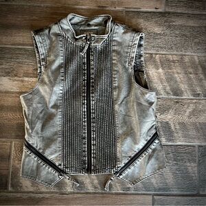 BKE outerwear distressed black faux leather front zip Vest L